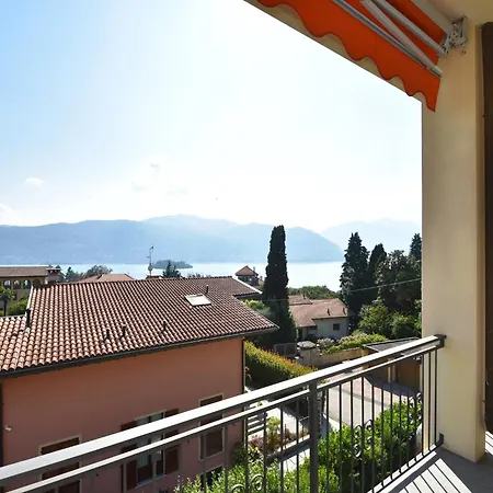 公寓 In A Prime Location On Maggiore *